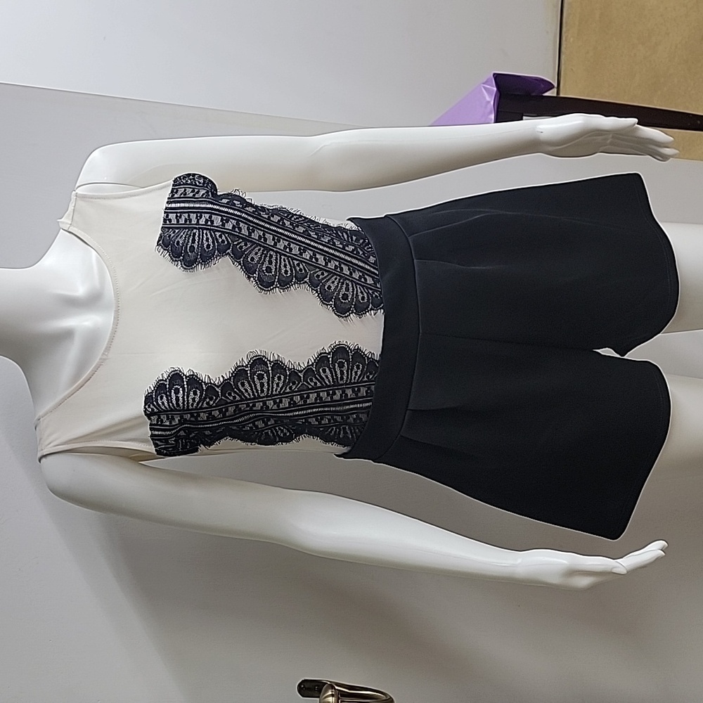 Lola Mesh Top Lace Black Shorts ROMPER Size Large